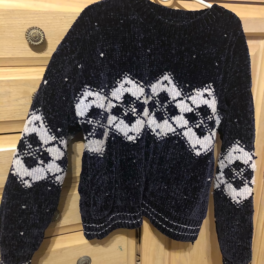 Forever 21 sweater teen fashion size small great